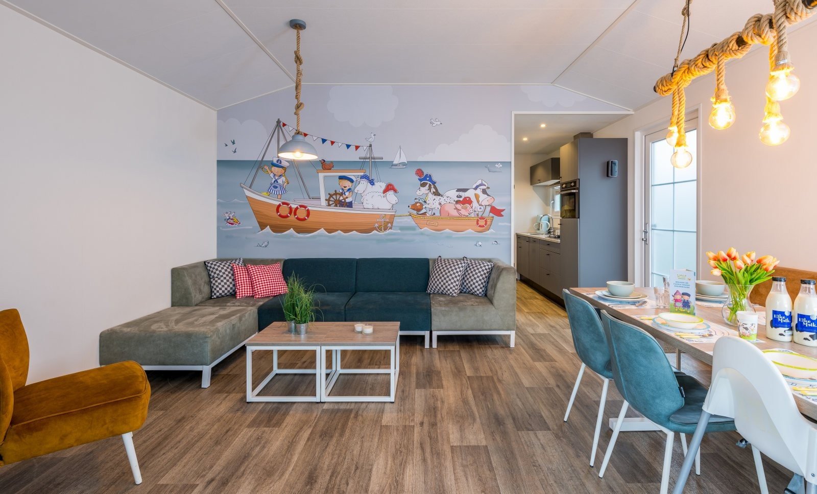 Fien & Teun Skipper's Cottage (6 Persons) Including Baby Bed