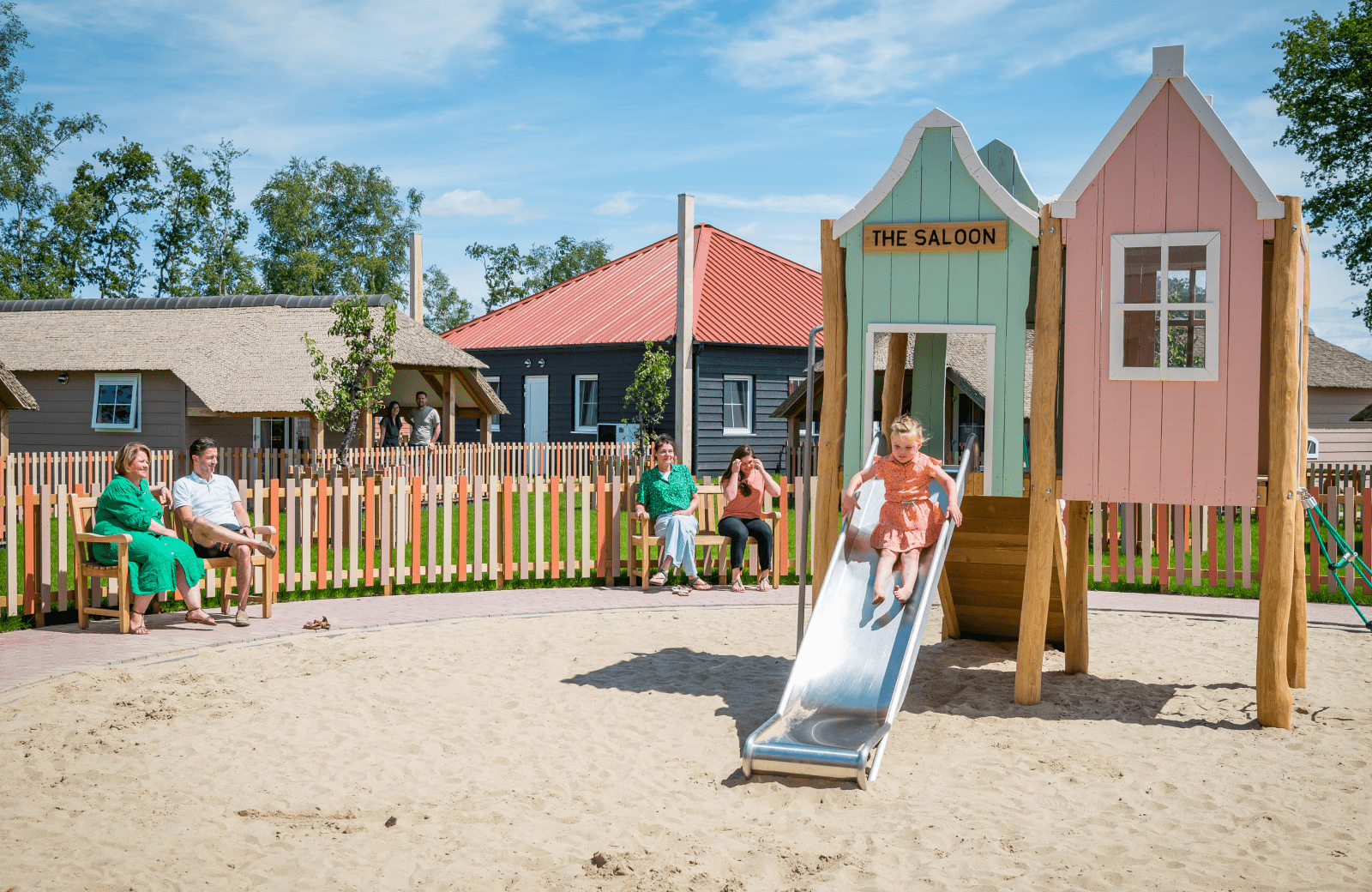 The Farm & Play
