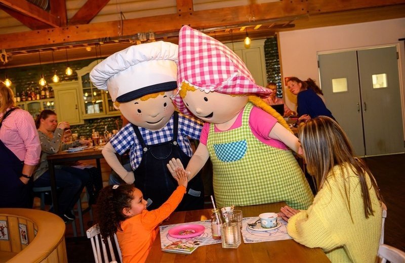 Sterrenbuffet Fien en Teun bij Familie Resort Molenwaard