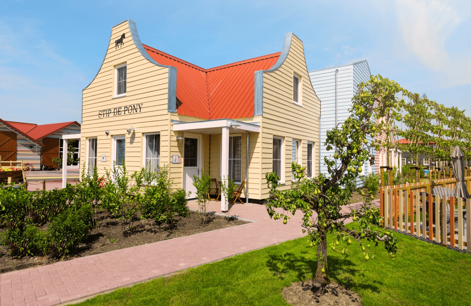 Stip de pony studio buitenkant